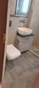 Bathroom Image of 2000 Sq.ft 3 BHK Apartment / Flat for sale in CGHS Arzoo Apartment, Sector 51 Gurgaon for Rs. 29000000