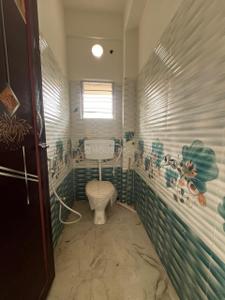 Bathroom Image of 1160 Sq.ft 3 BHK Apartment / Flat for sale in Garia, Sonarpur Kolkata for Rs. 4988000