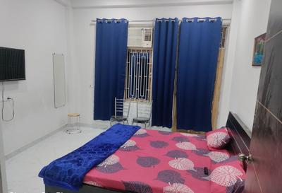 Bedroom Image of Hey Madhav  in Paharia, Varanasi