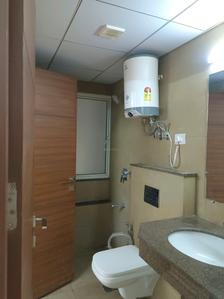 Common Bathroom Image of 2002 Sq.ft 3 BHK Apartment / Flat for sale in Godrej Meridien, Sector 106 Gurgaon for Rs. 32000000