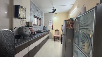 Kitchen Image of 1800 Sq.ft 4 BHK Duplex for sale in Akota Vadodara for Rs. 10000000