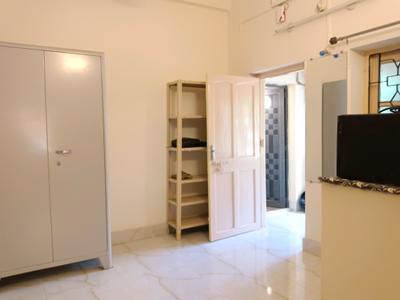 Living Room Image of 600 Sq.ft 1 BHK Builder Floor for rent in Tollygunge Kolkata for Rs. 17000