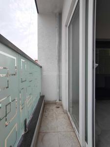 Balcony Image of 600 Sq.ft 1 BHK Apartment / Flat for rent in Halasuru Bengaluru for Rs. 32000