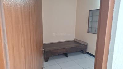 Bedroom Image of 1000 Sq.ft 2 BHK Independent House for rent in Patel Colony Jamnagar for Rs. 15000