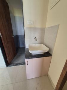 Bathroom Image of 750 Sq.ft 2 BHK Apartment / Flat for sale in VTP Purvanchal, Kesnand Pune for Rs. 4600000