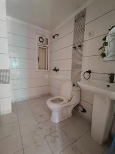 Image of 1400 Sq.ft 2.5 BHK Apartment / Flat for sale in Gulshan Ikebana, Sector 143, Noida for Rs. 17000000