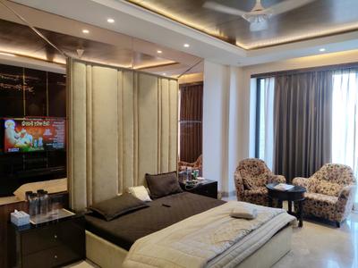 Bedroom Image of 4500 Sq.ft 4 BHK Builder Floor for rent in DLF City Phase 1, DLF Phase 1 Gurgaon for Rs. 350000