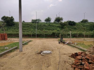 Image of 450 Sq.ft Residential Plot / Land for sale in Tilpata Karanwas, Greater Noida for Rs. 1251200