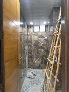 Common Bathroom Image of 1400 Sq.ft 3 BHK Builder Floor for sale in Indirapuram Ghaziabad for Rs. 13500002
