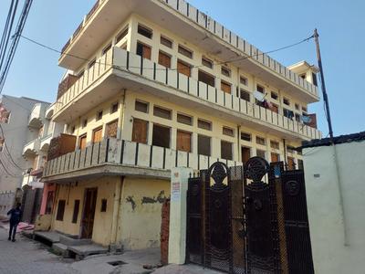 Image of 910 Sq.ft 10 BHK Independent House for sale in Sadar Bazar, Shahjahanpur for Rs. 10000000