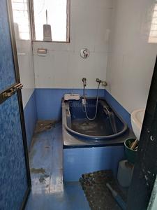 Bathroom Image of 600 Sq.ft 1 BHK Apartment / Flat for sale in Thane West Thane for Rs. 10500000