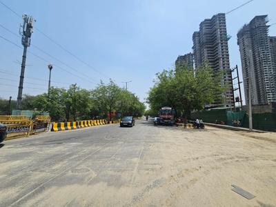 Image of 3555 Sq.ft 4 BHK Apartment / Flat for sale in L And T Green Reserve, Sector 128, Noida for Rs. 81765000