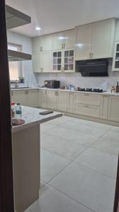 Kitchen Image of 5500 Sq.ft 3 BHK Apartment / Flat for rent in Lavelle Road Bengaluru for Rs. 400000