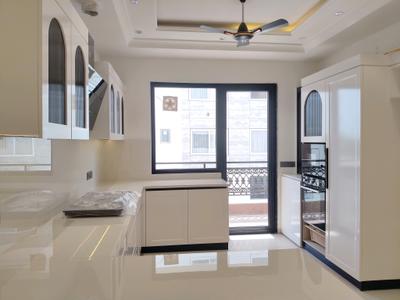 Kitchen Image of 1275 Sq.ft 6 BHK Independent House for sale in Sector 57 Gurgaon for Rs. 52500000
