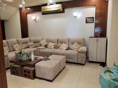 Hall Image of 1700 Sq.ft 3 BHK Apartment / Flat for sale in Amrapali Village II, Indirapuram Ghaziabad for Rs. 15000000