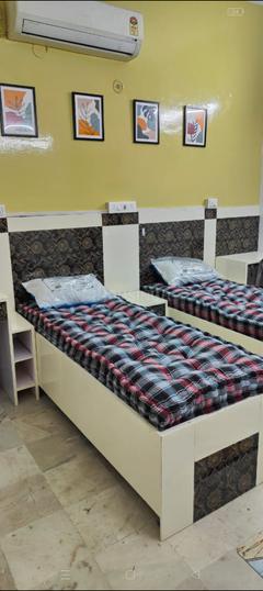 Bedroom Image of PG in Lajpat Nagar, New Delhi
