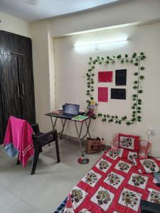 Bedroom Image of 1225 Sq.ft 3 BHK Apartment / Flat for sale in Mahagun Puram Phase 1, Mahagunpuram Ghaziabad for Rs. 8000000