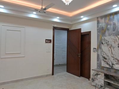 Living Room Image of 1050 Sq.ft 2 BHK Apartment / Flat for sale in Sector 73 Noida for Rs. 4250000