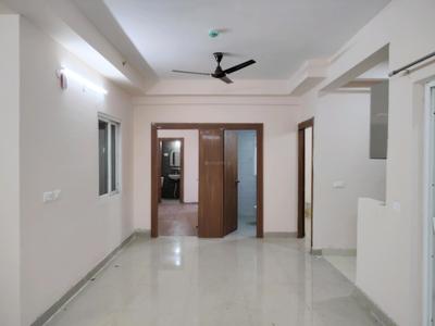 Living Room Image of 1015 Sq.ft 2 BHK Apartment / Flat for rent in Amrapali Dream Valley 2, Noida Extension Greater Noida for Rs. 17000