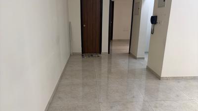 Living Room Image of 645 Sq.ft 1 BHK Apartment / Flat for rent in Lodha Amara, Kolshet Thane for Rs. 28500