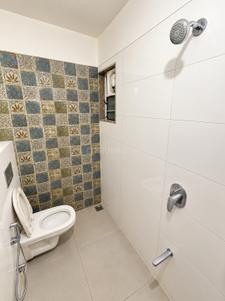 Bathroom Image of 2500 Sq.ft 3 BHK Apartment / Flat for rent in Alkapuri Vadodara for Rs. 40000