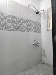 Common Bathroom Image of 900 Sq.ft 2 BHK Apartment / Flat for rent in Magarpatta Pancham, Nanded Pune for Rs. 25000