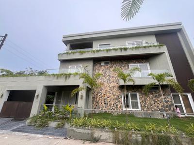 Building Image of 11000 Sq.ft 6 BHK Villa for sale in Ruchi Lifespaces Apartment, County Walk Township Indore for Rs. 87500000