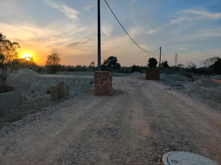 Pandav Nagar Main Image 1