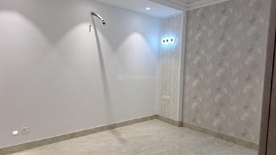Bedroom Image of 2200 Sq.ft 4 BHK Builder Floor for sale in Ansal Versalia, Sector 67 Gurgaon for Rs. 35000000
