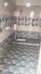 Bathroom Image of 1500 Sq.ft 3 BHK Independent House for rent in Samola Alwar for Rs. 9000
