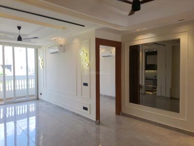 Living Room Image of 1620 Sq.ft 4 BHK Builder Floor for sale in Ansal Versalia, Sector 67 Gurgaon for Rs. 22000000