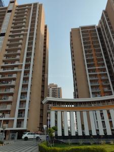 Image of 1875 Sq.ft 3 BHK Apartment / Flat for rent in Rishita Manhattan, Gomti Nagar Extension, Lucknow for Rs. 55000