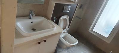 Bathroom Image of 2600 Sq.ft 3 BHK Apartment / Flat for rent in SNN Clermont, Nagavara Bengaluru for Rs. 170000