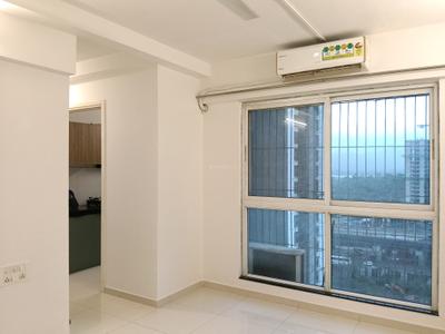 Living Room Image of 650 Sq.ft 1.5 BHK Apartment / Flat for rent in Godrej Emerald, Kasarvadavali Thane for Rs. 27585