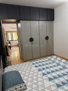 Bedroom Image of 750 Sq.ft 2 BHK Apartment / Flat for rent in Vile Parle West Mumbai for Rs. 90000