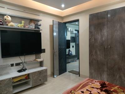 Bedroom Image of 1850 Sq.ft 4 BHK Builder Floor for sale in Raj Nagar Extension Ghaziabad for Rs. 16000000