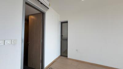 Bedroom Image of 955 Sq.ft 2 BHK Apartment / Flat for sale in Lodha New Cuffe Parade, Sion Mumbai for Rs. 31000000