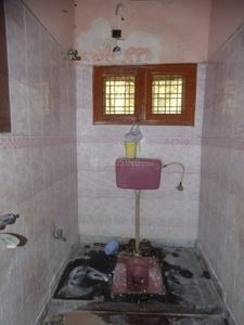Bathroom Image of 2000 Sq.ft 5 BHK Independent House for sale in Chaitanyapuri Colony Nalgonda for Rs. 25000000