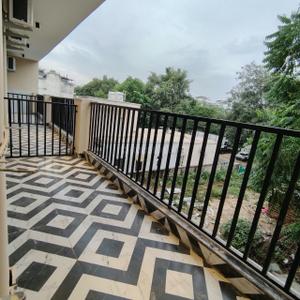Balcony Image of 1200 Sq.ft 1 RK Builder Floor for rent in Sector 51 Gurgaon for Rs. 30000