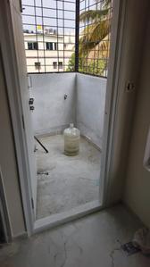 Bathroom Image of 650 Sq.ft 1 BHK Apartment / Flat for rent in C V Raman Nagar Bengaluru for Rs. 26000