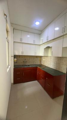 Kitchen Image of 975 Sq.ft 2 BHK Apartment / Flat for rent in Jaypee Kosmos, Sector 134 Noida for Rs. 24000