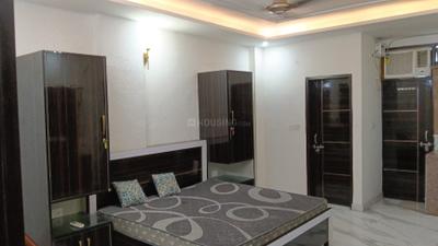 1 RK Independent Builder Floor