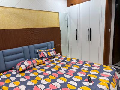 Bedroom Image of 1000 Sq.ft 2 BHK Apartment / Flat for rent in Sahjanand Luxuria, Umraj Bharuch for Rs. 24000
