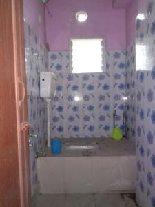 Common Bathroom Image of 1020 Sq.ft 2 BHK Apartment / Flat for sale in Rajarhat Kolkata for Rs. 4800000