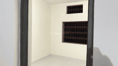 Bedroom Image of 1400 Sq.ft 2.5 BHK Independent House for rent in Polipather Jabalpur for Rs. 25000