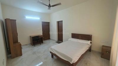 Bedroom Image of 350 Sq.ft 1 RK Independent House for rent in Ernakulam North Kochi for Rs. 17000