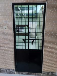 Image of 800 Sq.ft 2 BHK Apartment / Flat for sale in Sayajiganj, Vadodara for Rs. 2000000