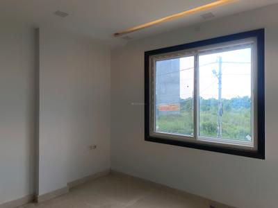 Bedroom Image of 1400 Sq.ft 4 BHK Builder Floor for sale in Dhingra Aggarwal Homes, Rohini Sector 28 New Delhi for Rs. 16500000