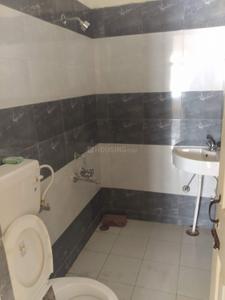 Bathroom Image of 900 Sq.ft 2 BHK Apartment / Flat for sale in Sahnewal Ludhiana for Rs. 1980000