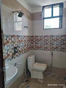 Bathroom Image of 1275 Sq.ft 3 BHK Apartment / Flat for sale in Azad Nagar Kanpur for Rs. 7200000